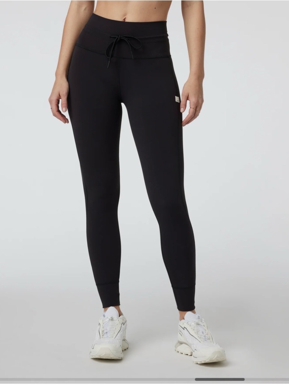 Vuori Black Daily Leggings High-Waist Drawstring AZ0492